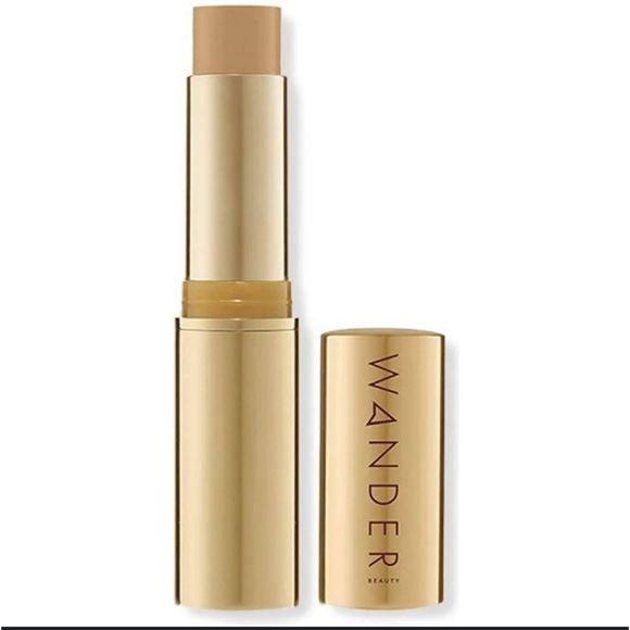 Wander Beauty Flash Focus Hydrating Foundation  Stick Golden Medium - Picture 2 of 5